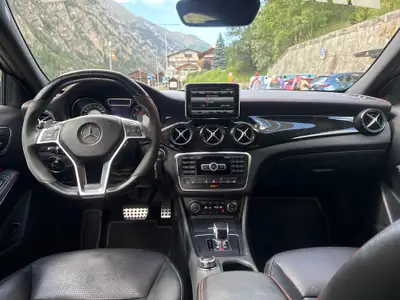 Mercedes-Benz GLA 45 AMG 4Matic — SUV Compact Haute Performance, Stage 1 Tuning 410ch — Miniature 16
