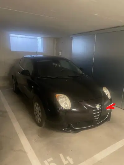 Alfa Romeo Mito 1.4 MultiAir Progression — Citadine élégante, pneus 4 saisons complets — vista esterna
