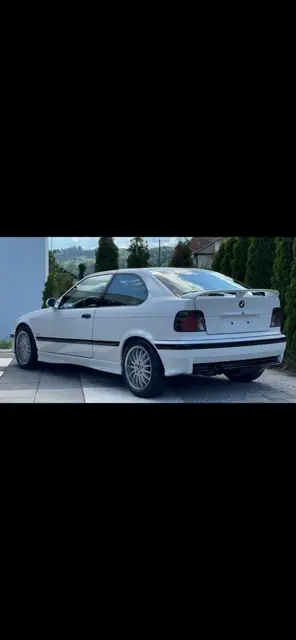 BMW 323 1998 occasion Solothurn — 2