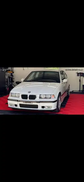 BMW 323ti ABS — Coupé sportif 1998, 170 ch et transmission automatique — Außenansicht