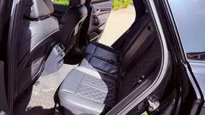 Audi SQ5 ABT 2018 — SUV sportif 426 ch, tous terrains maîtrisés — Miniatur 17
