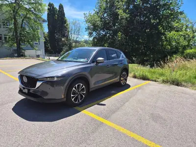 Mazda CX-5 2.5 Revolution AWD — SUV polyvalent, moteur essence performant, 95'000 km — exterior view