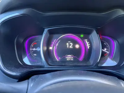 Renault Koleos 2.0 dCi 4x4 — SUV robuste, motorisation éprouvée, 8 roues complètes incluses — dashboard