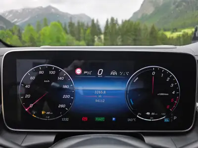 Mercedes-Benz GLC 300 de AMG Line — SUV hybride diesel rechargeable, 58'000 km, garantie d'usine — Miniatura 10