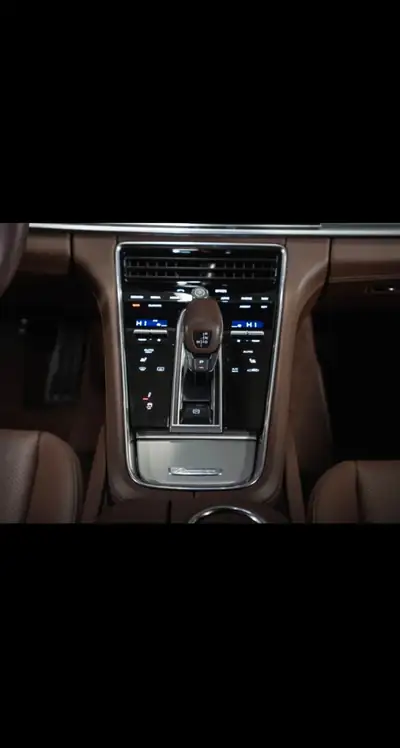 Porsche Panamera 2.9 V6 4S — Gran turismo sportif, Swiss Package, kilométrage faible — Miniatur 10