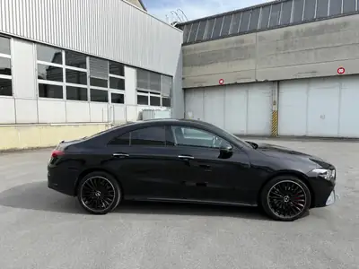 Mercedes-Benz A 250 AMG Line — Hybride rechargeable sportif, 55 000 km seulement — Heckansicht