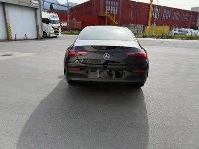 Mercedes-Benz A 250 AMG Line — Hybride rechargeable sportif, 55 000 km seulement — Armaturenbrett