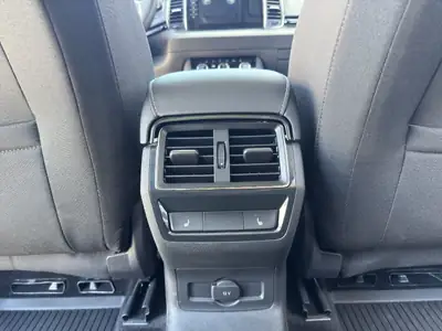 Skoda Karoq 2.0 TDI 150 ch — SUV 4×4 fiable, entretien complet, sans accident — Thumbnail 12
