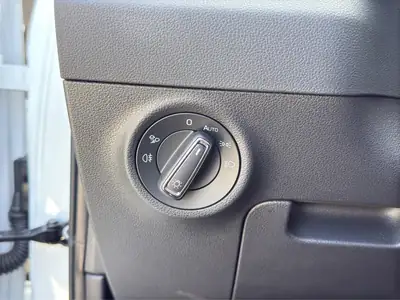 Skoda Karoq 2.0 TDI 150 ch — SUV 4×4 fiable, entretien complet, sans accident — Thumbnail 14