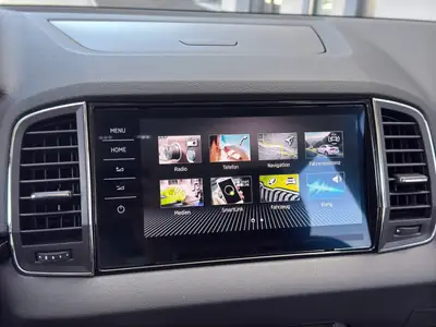 Skoda Karoq 2.0 TDI 150 ch — SUV 4×4 fiable, entretien complet, sans accident — Thumbnail 18