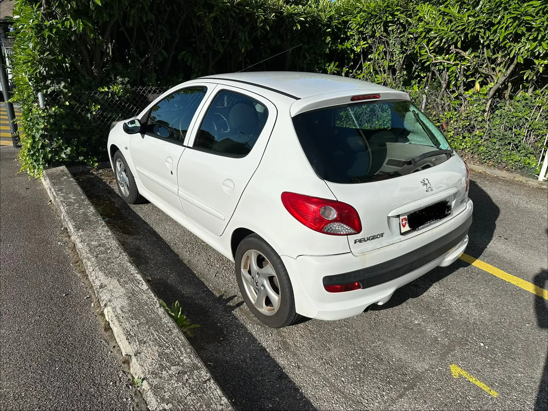 Peugeot 206 2011 occasion Romanel-sur-Lausanne — 3
