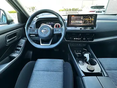 Nissan X-Trail 1.5 VC-T N-Connecta e-4orce — SUV 7 places hybride essence, 20'000 km seulement — Miniatur 10