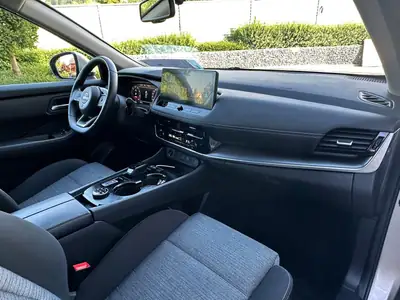 Nissan X-Trail 1.5 VC-T N-Connecta e-4orce — SUV 7 places hybride essence, 20'000 km seulement — Miniatur 12