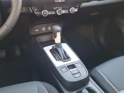 Honda Jazz 1.5 i-MMD Elegance — Hybride compact, économe et pratique — Thumbnail 11