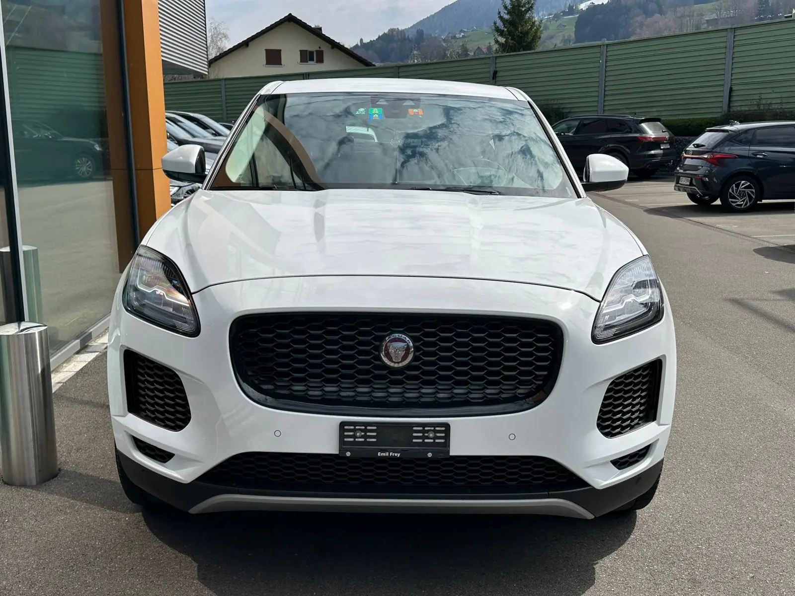 Jaguar E-Pace 2020 occasion Wollerau — 3