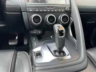 Jaguar E-PACE 2.0 T 200 S AWD — SUV compact premium, traction intégrale, 129'000 km — Miniatur 13