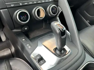 Jaguar E-PACE 2.0 T 200 S AWD — SUV compact premium, traction intégrale, 129'000 km — Miniatur 15