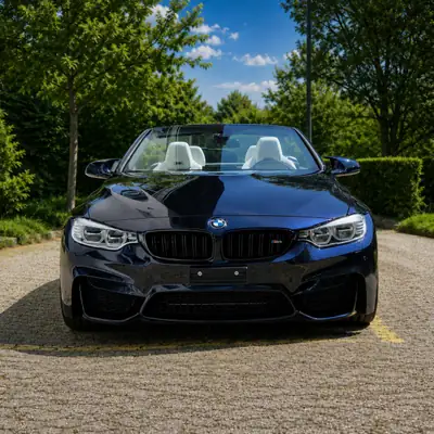BMW M4 Cabriolet — Performance 431 ch, Coloris Prestige, Entretien Impeccable — côté