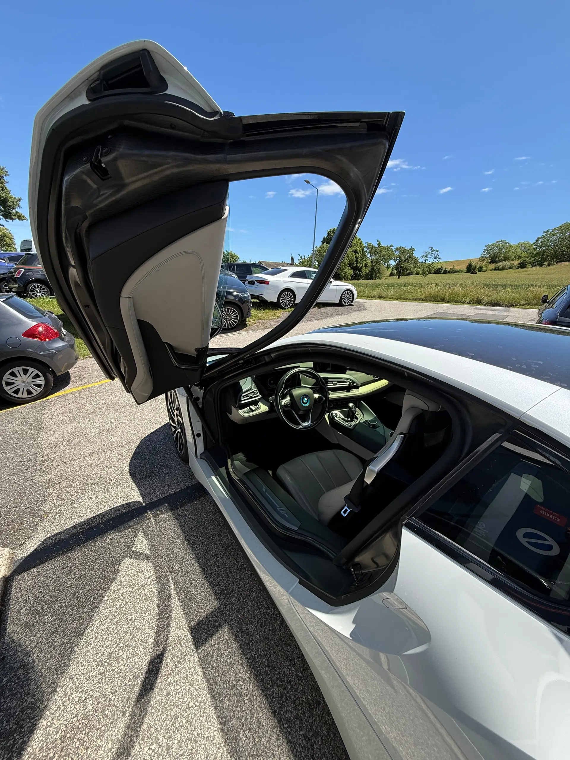 BMW i8 2016 occasion Denges — 2