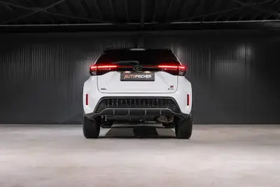 Toyota Yaris Cross 1.5 GR Sport e-CVT — Petit SUV hybride performant, 30 500 km seulement — détail