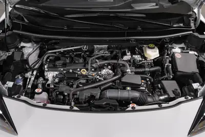 Toyota Yaris Cross 1.5 GR Sport e-CVT — Petit SUV hybride performant, 30 500 km seulement — Miniature 24