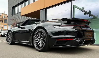 Porsche 911 Cabriolet 3.7 Turbo — Roadster mythique, 580 ch, très faible kilométrage — Armaturenbrett