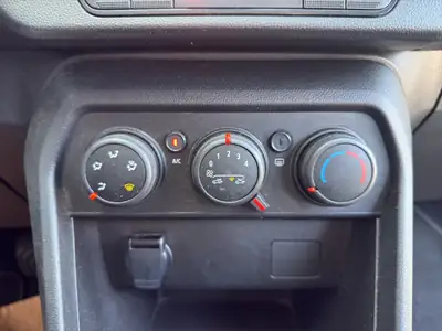 Dacia Sandero TCe 90 Expression 2022 — Citadine fiable, révision faite, clim incluse — Thumbnail 14