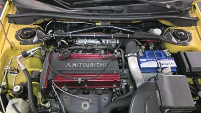 Mitsubishi Lancer Evolution VIII 2.0 T — Légende sportive iconique, historique complet depuis 2009 — Miniature 12