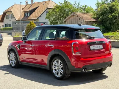 MINI Countryman Cooper S ALL4 — SUV compact premium, 4x4 intégral et 192 ch — Miniature 8