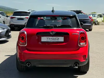 MINI Countryman Cooper S ALL4 — SUV compact premium, 4x4 intégral et 192 ch — Miniature 7