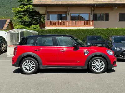 MINI Countryman Cooper S ALL4 — SUV compact premium, 4x4 intégral et 192 ch — Miniature 12