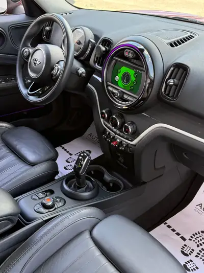 MINI Countryman Cooper S ALL4 — SUV compact premium, 4x4 intégral et 192 ch — Miniature 25