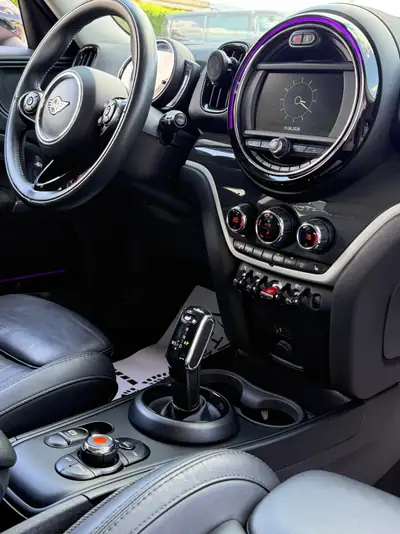 MINI Countryman Cooper S ALL4 — SUV compact premium, 4x4 intégral et 192 ch — Miniature 27