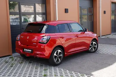 Suzuki Swift 1.2 Hybrid CVT — Citadine agile et économe avec 5 ans de garantie — détail