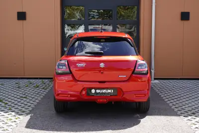 Suzuki Swift 1.2 Hybrid CVT — Citadine agile et économe avec 5 ans de garantie — Miniature 9