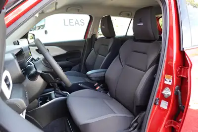 Suzuki Swift 1.2 Hybrid CVT — Citadine agile et économe avec 5 ans de garantie — Miniature 24