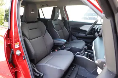 Suzuki Swift 1.2 Hybrid CVT — Citadine agile et économe avec 5 ans de garantie — Miniature 25