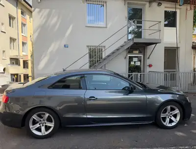 Audi A5 Coupé 2.0 TDI 190 quattro — Coupé sportif diesel, 149'000 km — Seitenansicht