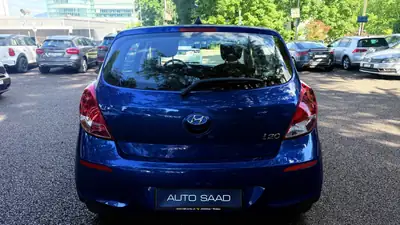 Hyundai i20 1.4 Premium — Citadine dynamique, 80'000 km, entretien suivi — dettaglio