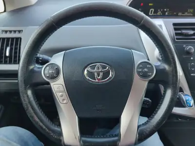 Toyota Prius+ 1.8 HSD Luna — Monospace hybride écologique, 7 places, entretien récent — Thumbnail 9
