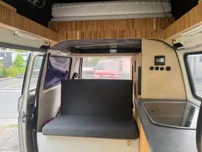 VW T3 Typ 2 1985 — Un classique du camping-car, diesel économique et fiable — Heckansicht