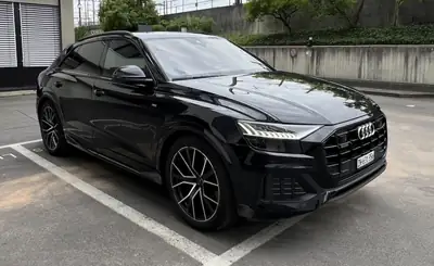 Audi Q8 50 TDI quattro — SUV coupé premium, motorisation hybride légère, première main — Miniatura 7
