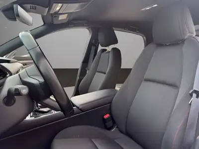 Mazda 3 Hatchback SKYACTIV-X M Hybrid — Technologie mild-hybrid 187 ch, très faible kilométrage — Thumbnail 9
