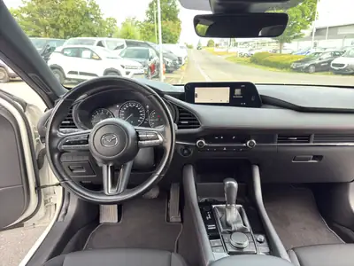 Mazda 3 Hatchback SKYACTIV-X M Hybrid — Technologie mild-hybrid 187 ch, très faible kilométrage — Thumbnail 24