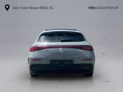 Mercedes-Benz CLA 220 4-Matic Shooting Brake — Élégance hybride et polyvalence — intérieur