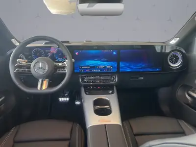 Mercedes-Benz CLA 220 4-Matic Shooting Brake — Élégance hybride et polyvalence — Miniature 13