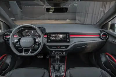 Skoda Fabia 1.0 TSI Monte Carlo DSG — Citadine dynamique, garantie 5 ans, très peu kilométrée — Miniatur 14