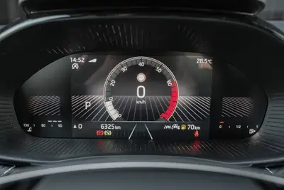 Skoda Fabia 1.0 TSI Monte Carlo DSG — Citadine dynamique, garantie 5 ans, très peu kilométrée — Miniatur 16