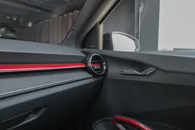 Skoda Fabia 1.0 TSI Monte Carlo DSG — Citadine dynamique, garantie 5 ans, très peu kilométrée — Miniatur 22