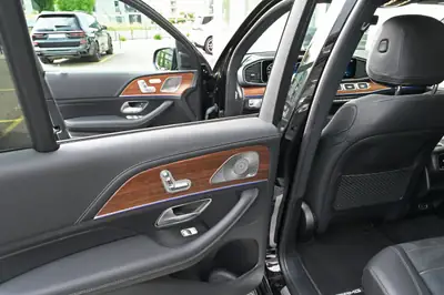 Mercedes-Benz GLE 350 de 4Matic — SUV hybride diesel, 33 500 km, garantie constructeur — Thumbnail 12